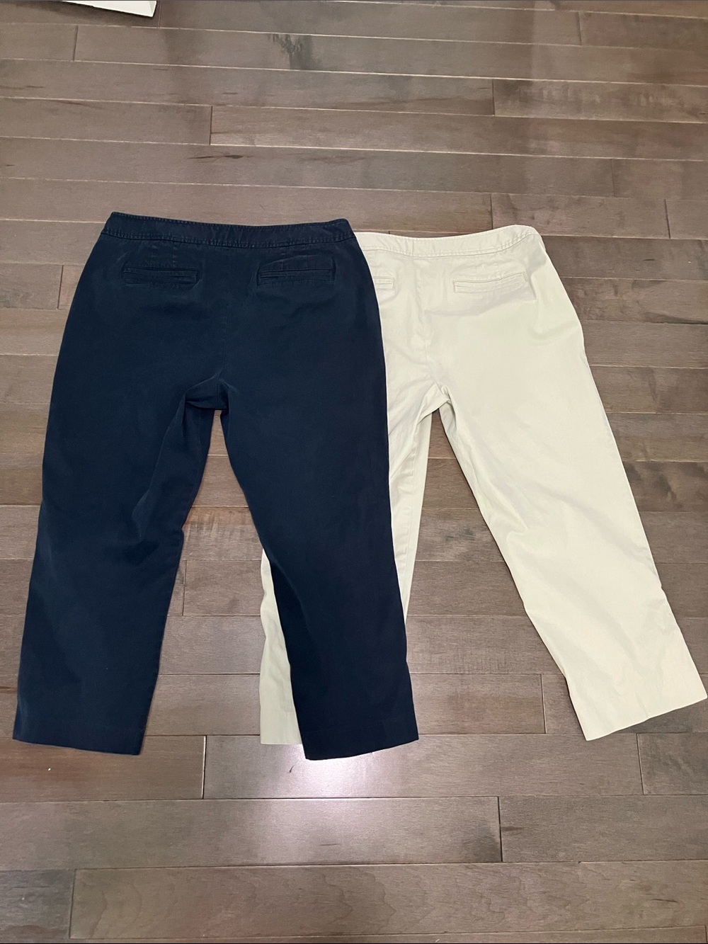 Talbots Bundle- 2 size 12 “The Perfect Skimmer” Capris 1 Navy Blue 1 Tan - Picture 7 of 10